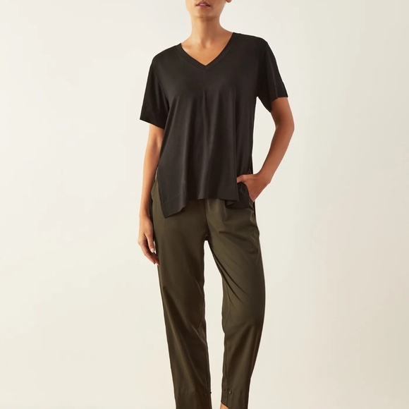 Necessi-T-Shirt SZ Small - Picture 2 of 6